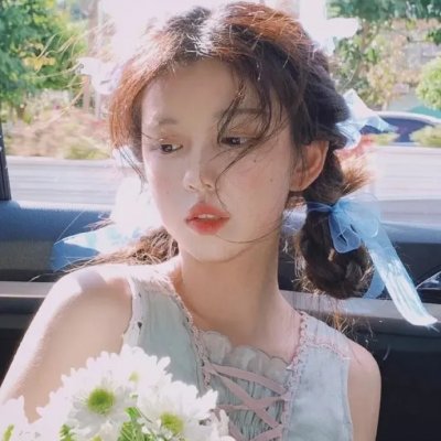 轰天俏娇娃